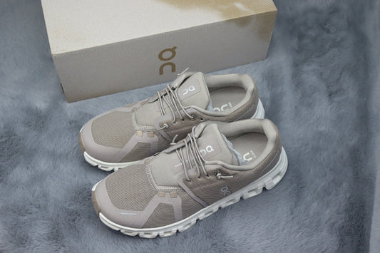 ON Cloud 6 – Lightweight Running Sneakers