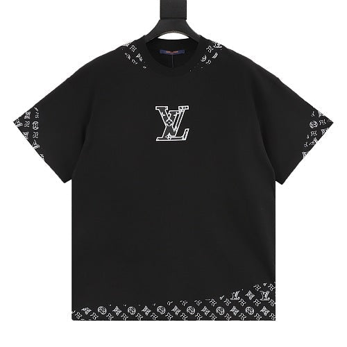 Louis Vuitton Leather Badge LV Logo Embroidered Short-Sleeve T-Shirt