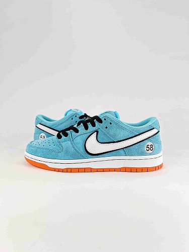Nike SB Dunk Low