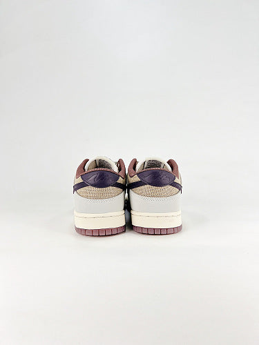 Nike SB Dunk Low