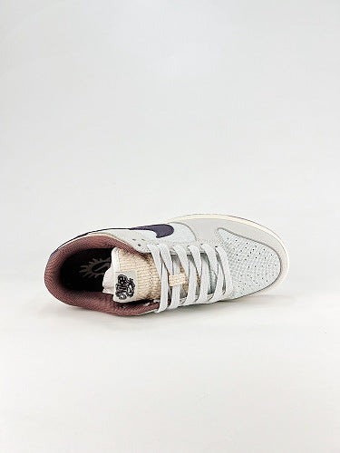 Nike SB Dunk Low