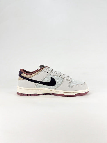 Nike SB Dunk Low