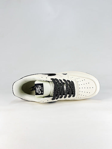 Nike Air Force 1 '07 Low 'Sail Black'